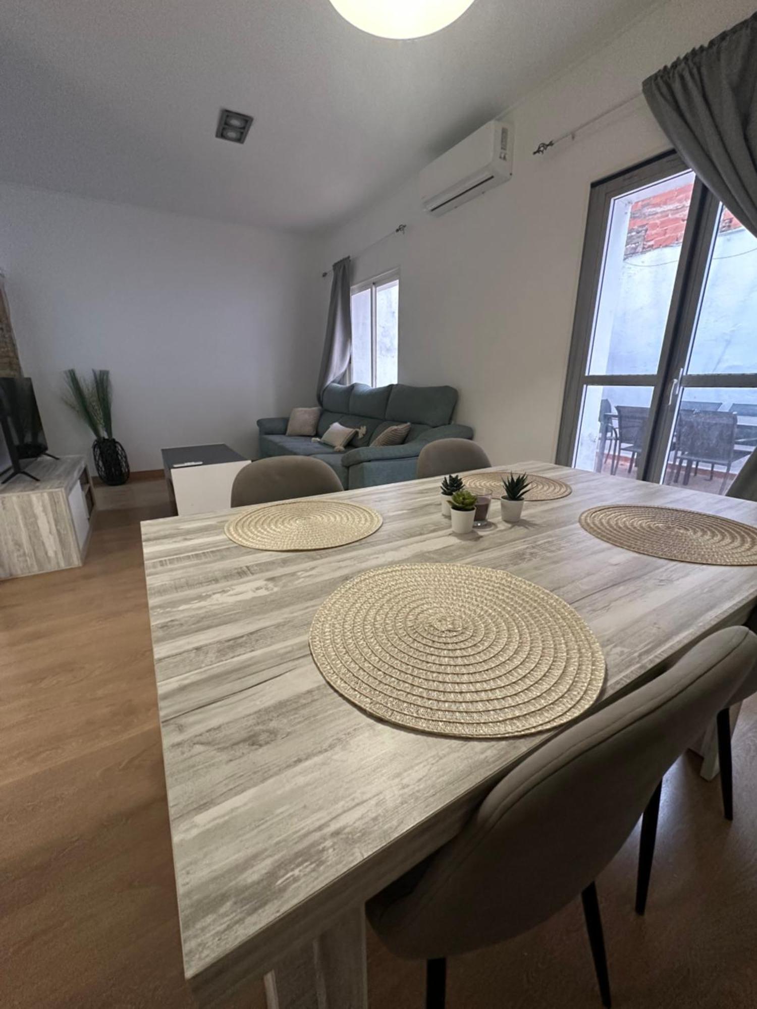 ולנסיה Veronica Apartment מראה חיצוני תמונה